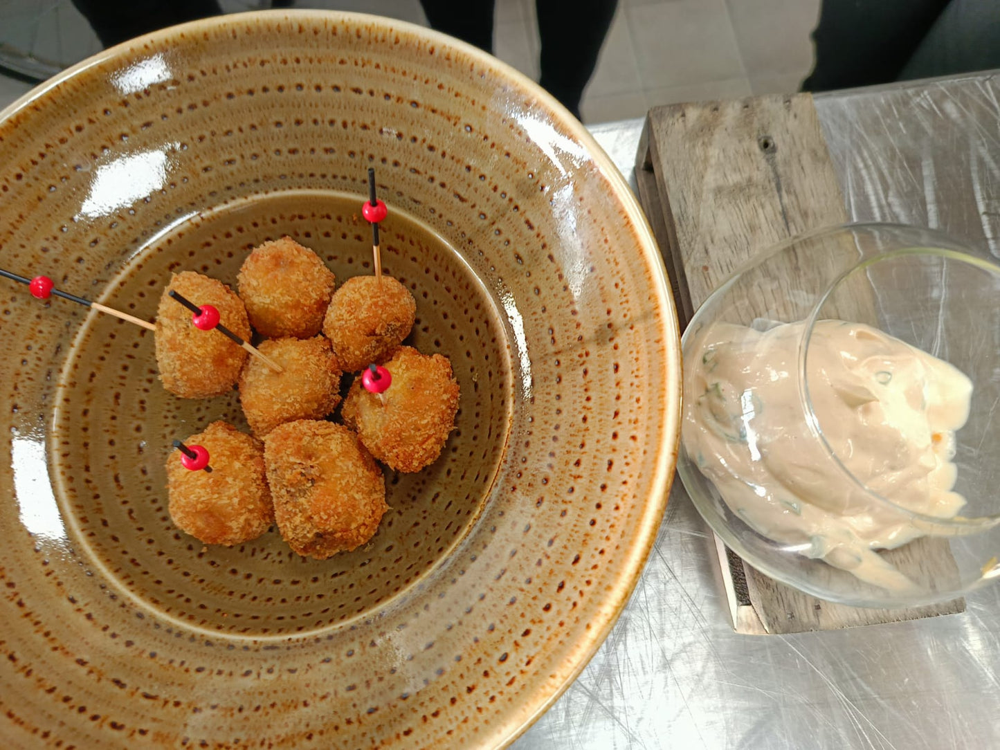 Divine Light Essence:  Biohacking Private Chef Dining 👨‍🍳